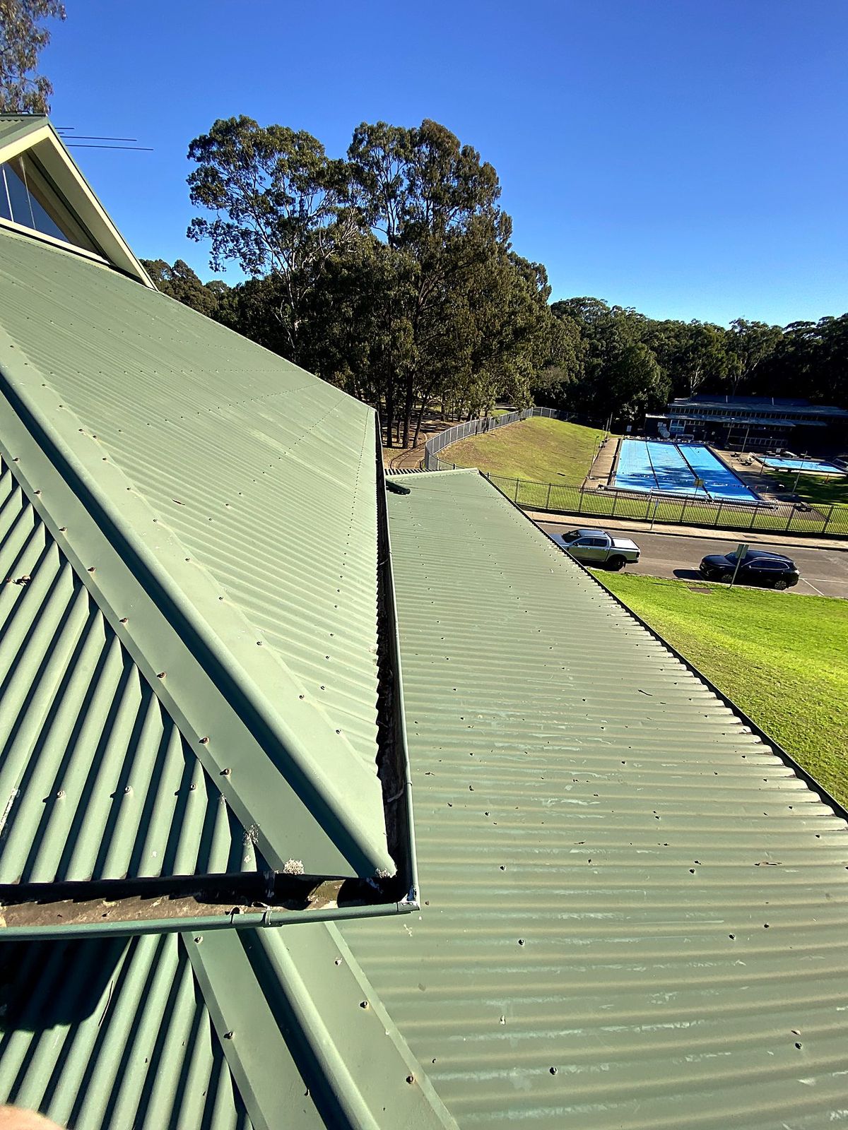 Colorbond Gutters Cleared